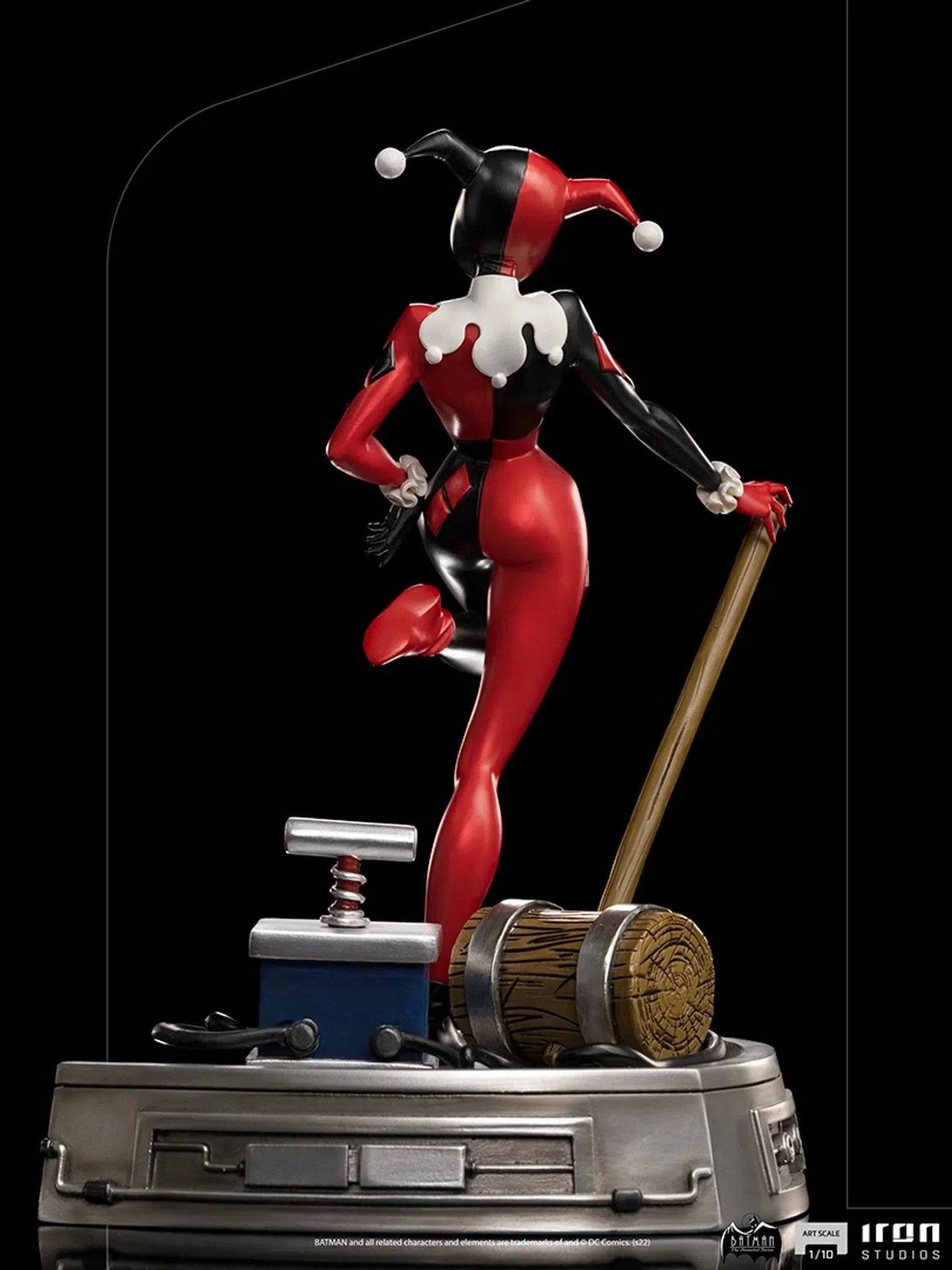 Iron Studios Batman: The Animated Series - Harley Quinn 1/10 Scale Statue