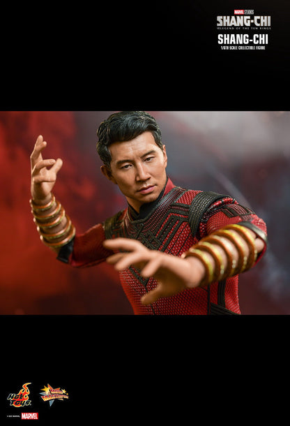 Hot Toys Shang-Chi and the Legend of the Ten Rings - Shang-Chi 1/6 Scale 12" Figure